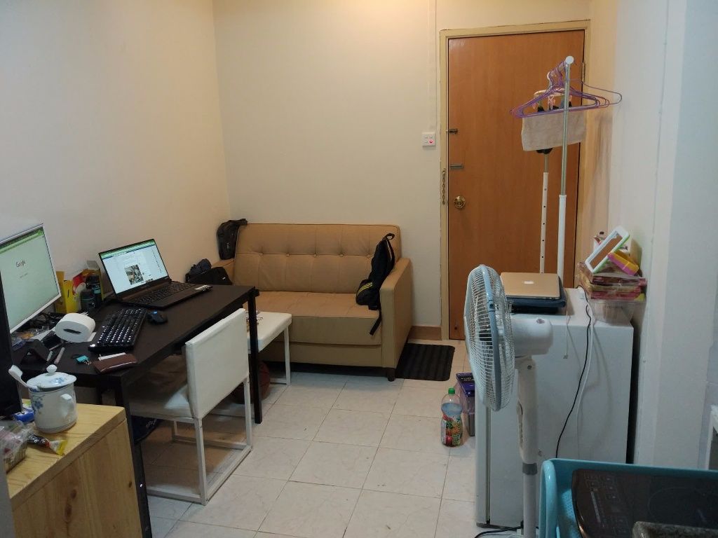 Spacious and rennovated studio apartment in Causeway Bay - 銅鑼灣 - 獨立套房 - Homates 香港