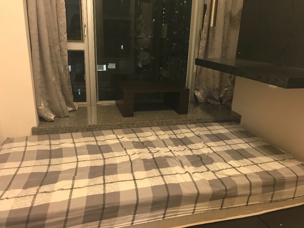 One room in a shared flat in Metro Harbour View near Olympic MTR - 大角咀 - 住宅 (整間出租) - Homates 香港