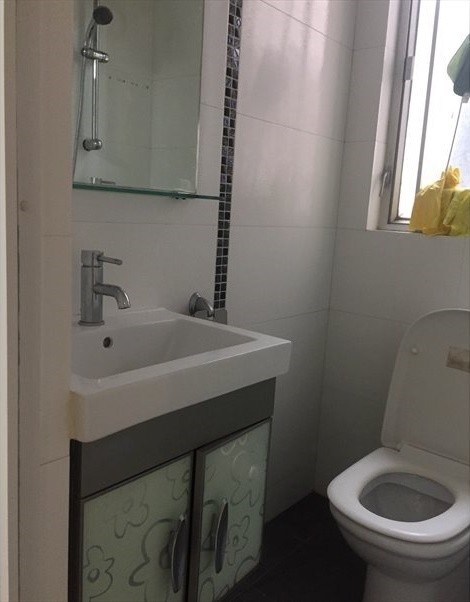 Double Bedroom with private bathroom available now - 灣仔 - 房間 (合租／分租) - Homates 香港