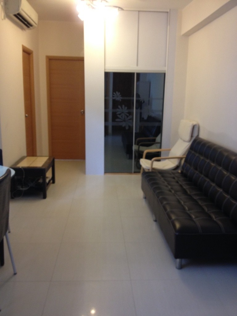 Spacious Master bedroom in a spacious 2BR flat available now, great neighborhood! - 灣仔 - 房間 (合租／分租) - Homates 香港