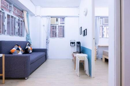 Share flat! 2 mins MTR Walkup building Centre Sheung Wan, 2BR - 上環/中環 - 住宅 (整間出租) - Homates 香港