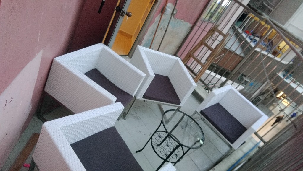 BIG double room in Prince Edward Flatshare with balcony and rooftop terrace, 3 mins from PE MTR! - 太子 - 房間 (合租／分租) - Homates 香港