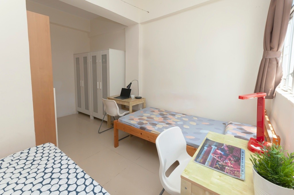 [旺角站合租 | Shared Flats in Mongkok MTR] 男生雙人間兩張床 Twin Room w/ 2 beds for Boys - 旺角/油麻地 - 住宅 (整間出租) - Homates 香港