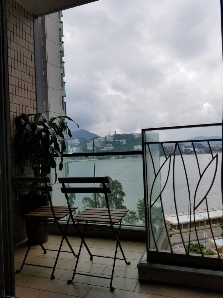 Awesome sea-side luxury flat with friends - 馬鞍山 - 房間 (合租／分租) - Homates 香港