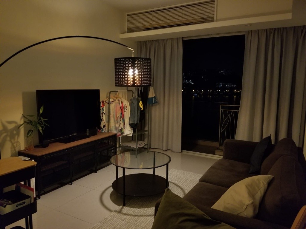 Awesome sea-side luxury flat with friends - 馬鞍山 - 房間 (合租／分租) - Homates 香港