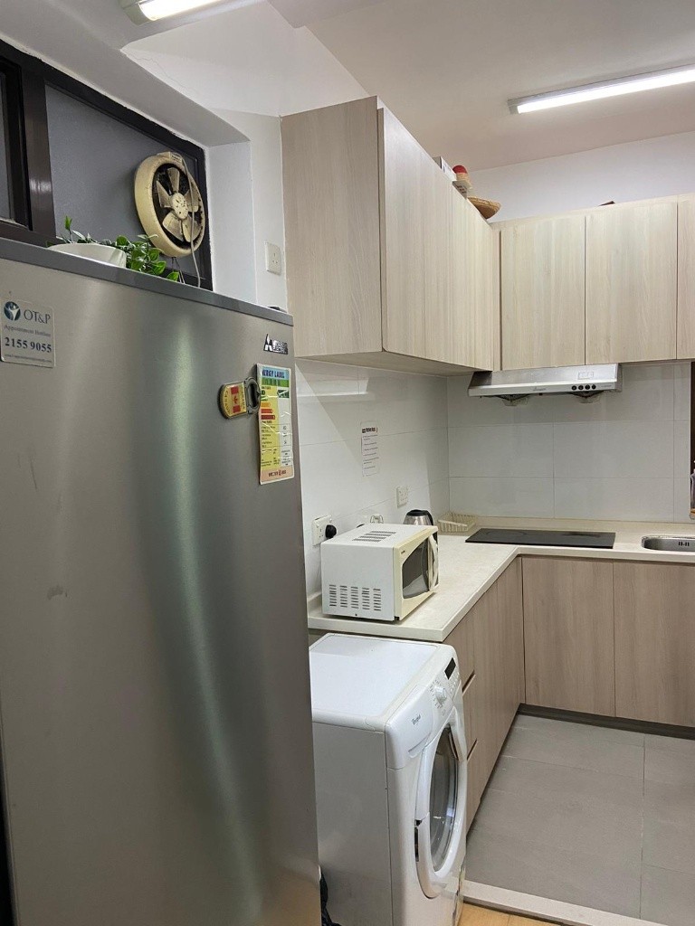 Causeway Bay shared flat with rooftop (near Times square, MTR station) - 銅鑼灣 - 房間 (合租／分租) - Homates 香港