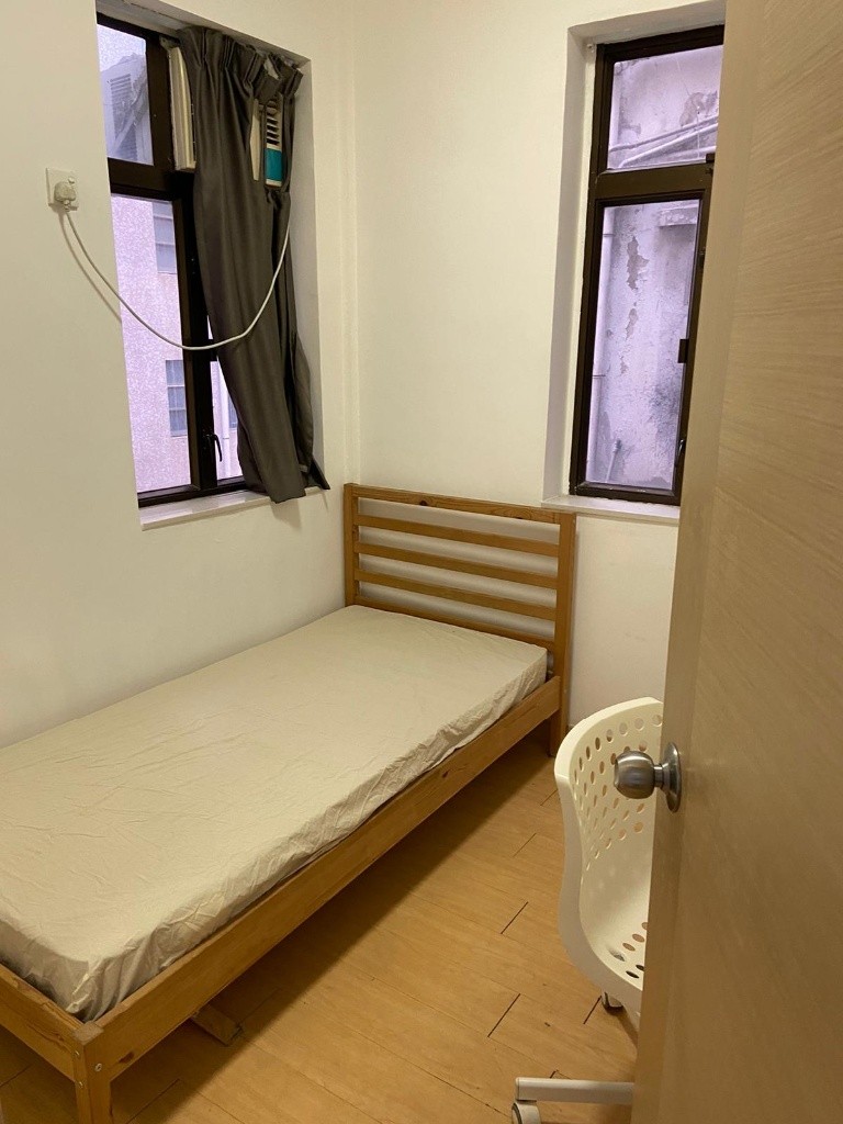 Causeway Bay shared flat with rooftop (near Times square, MTR station) - 銅鑼灣 - 房間 (合租／分租) - Homates 香港