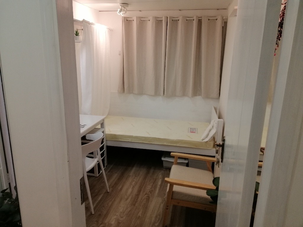 New refurbished shared apartment for female tenants.  - Prince Edward - Bedroom - Homates Hong Kong