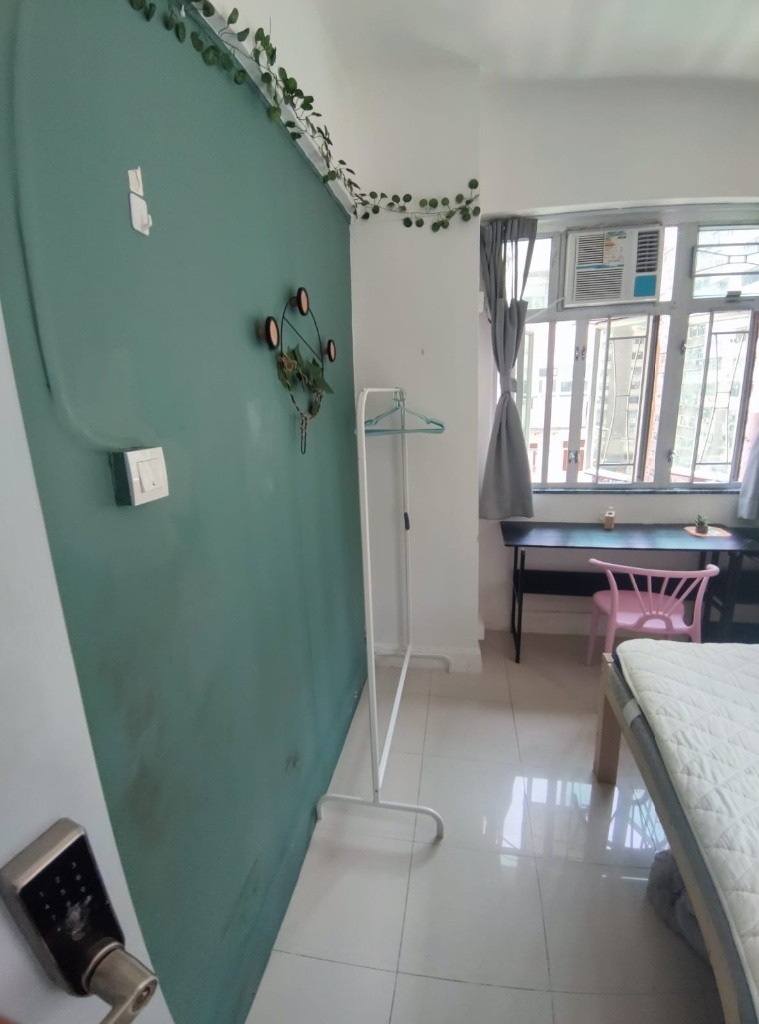 油麻地寶翠大廈 $5500(男生共居)Yau Ma Tei Coliving(Big room) - 旺角/油麻地 - 房間 (合租／分租) - Homates 香港