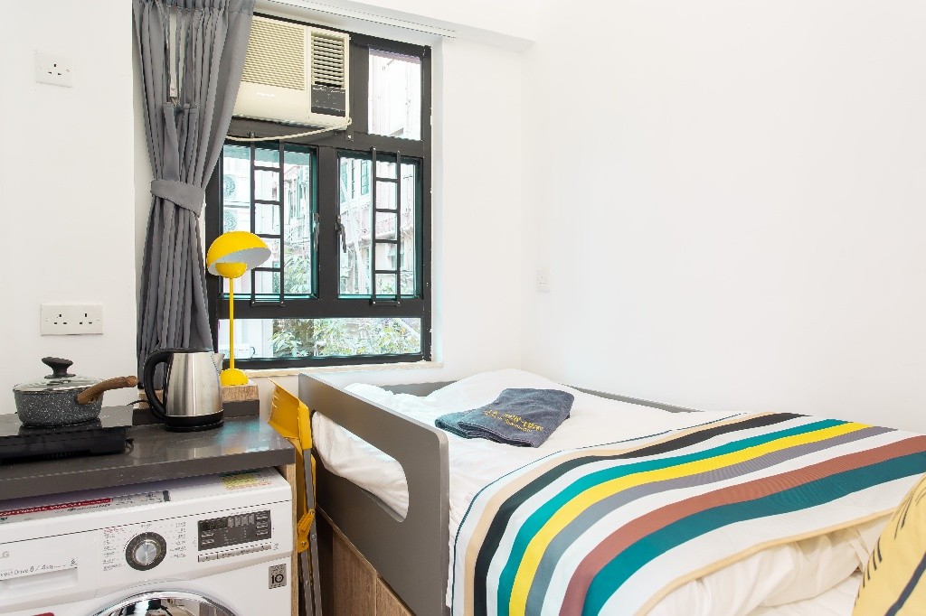 033C 110 sq ft Single Bed Studio in Wan Chai: NO AGENCY FEE; Utility bills included with free wifi. 皇后大道東光猛單人床套房出租:免佣，包水電及免費WiFi - 灣仔 - 住宅 (整間出租) - Homates 香港