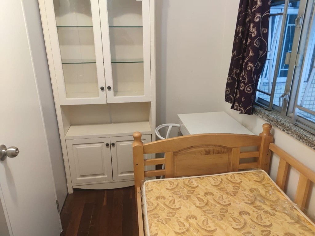 马鞍山中心Ma On Shan Centre Coliving Space for rent( short term rent ok) - 馬鞍山 - 商鋪 - Homates 香港