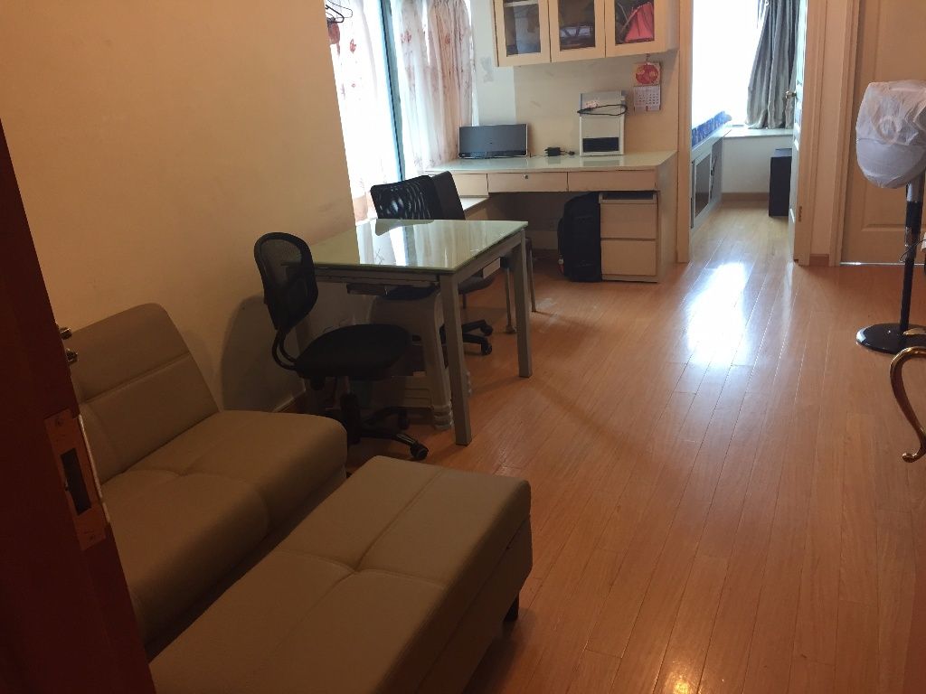 Modern Single room to let, suitable for Airline girl or student, female only. - 粉嶺 - 住宅 (整間出租) - Homates 香港