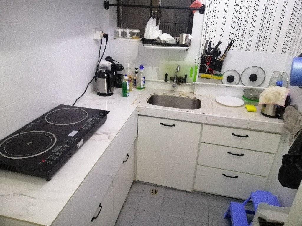 No agent fee. Brand new refurb shared apartment in Tsim Sha Tsui  60fts room size. Female tenant  - 佐敦/尖沙咀 - 房間 (合租／分租) - Homates 香港