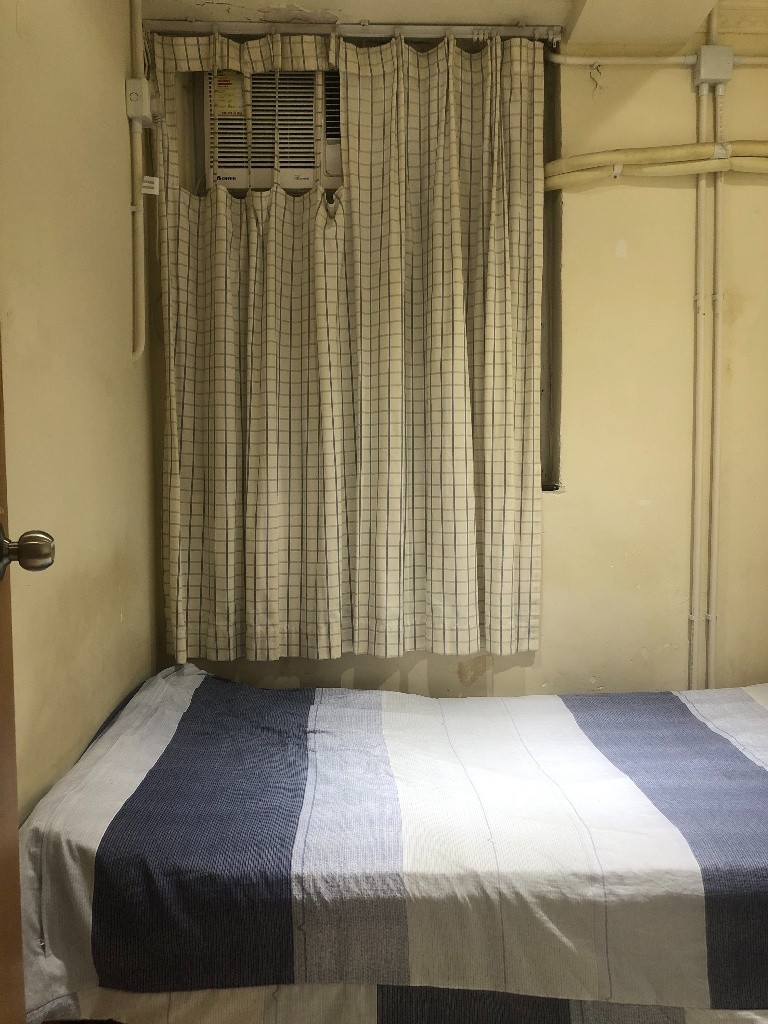 Prince Edward Coliving Space for rent 利盛大廈(共居空間)出租 share kitchen Toilet  - 太子 - 房间 (合租／分租) - Homates 香港