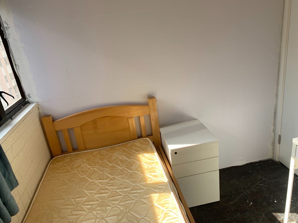 太子太長榮大廈 Male Coliving place Prince Edward - Prince Edward - Bedroom - Homates Hong Kong