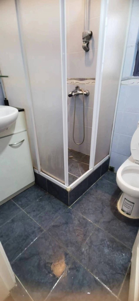 F016 Ma On Shan Female Coliving Space ( private Toilet @ Room)- RmD - Ma On Shan - Bedroom - Homates Hong Kong