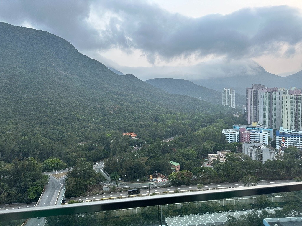 Beautiful high rise apartment in Tung Chung. Sun and mountain facing. - Tung Chung - Bedroom - Homates Hong Kong