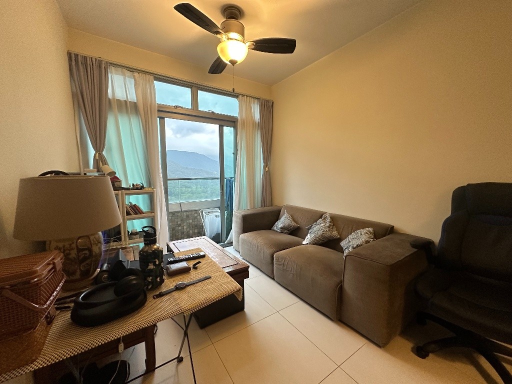 Beautiful high rise apartment in Tung Chung. Sun and mountain facing. - 東涌 - 房間 (合租／分租) - Homates 香港