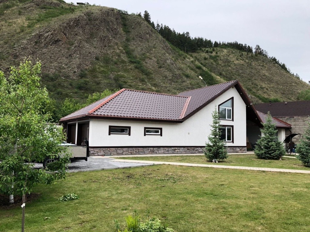 House on the river with mountain views - 中半山/金鐘 - 住宅 (整間出租) - Homates 香港