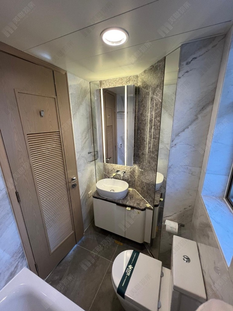 深水埗愛海頌，尋乾淨開朗女室友 - 深水埗 - 房間 (合租／分租) - Homates 香港