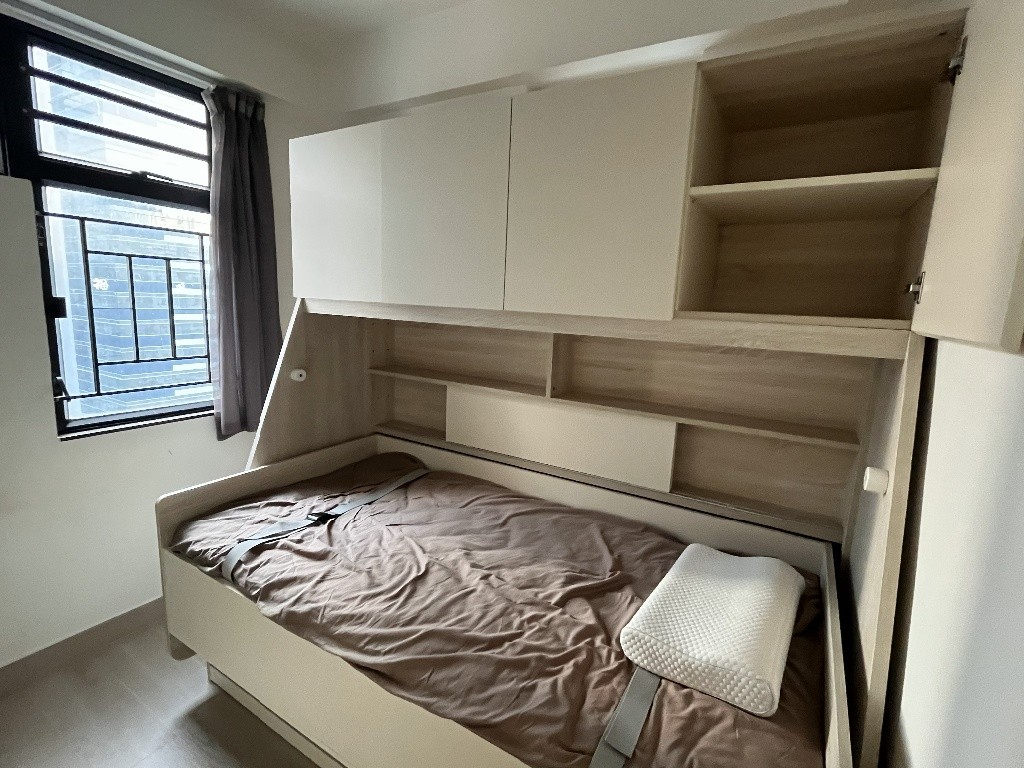 招一女室友 觀塘 分租一書睡房 光猛 全新裝修 乾淨安靜 樓下商場餐廳超市 小巴巴士地鐵 - 觀塘/秀茂坪 - 房間 (合租／分租) - Homates 香港