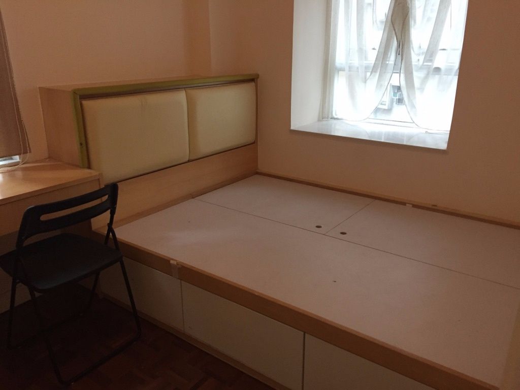 Bright Spacious Room in Sheung Wan, Mins to Central - 青衣 - 住宅 (整間出租) - Homates 香港