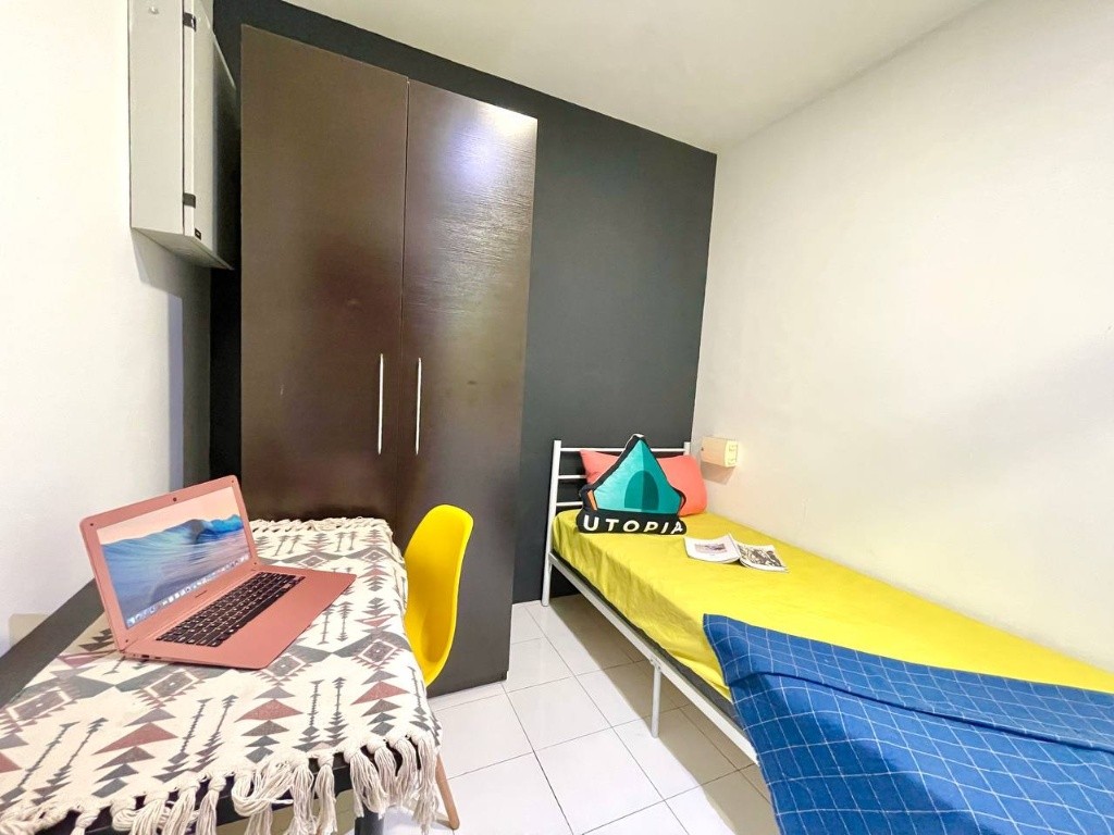 Student Friendly Room in KL 🪄: Only 4 Min Drive / 18 Min Walk To UTM KL 🖊️🖋️ - Wilayah Persekutuan Kuala Lumpur - Bedroom - Homates Malaysia