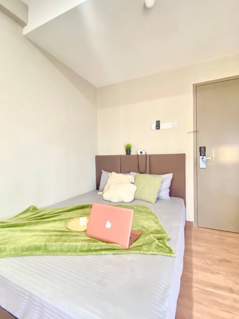 Embrace Natural Light with a Huge Window Room ! 🪟 Only 2 Min Walk To MRT Putrajaya Line 🚄 - Wilayah Persekutuan Kuala Lumpur - Bedroom - Homates Malaysia