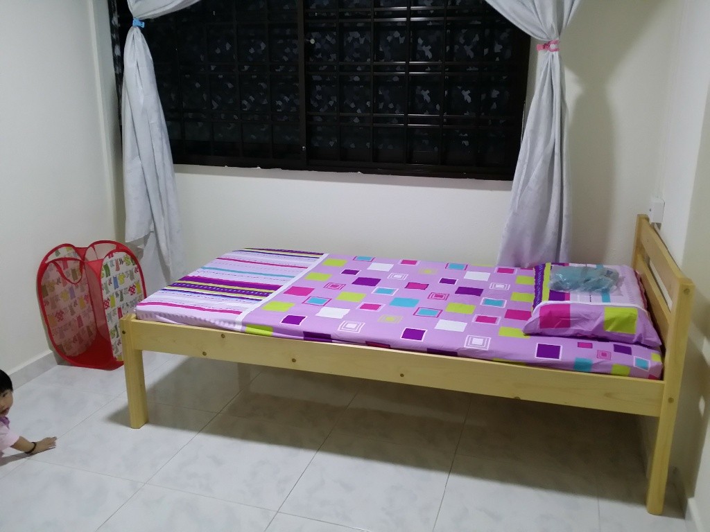 Near Pioneer MRT Common Room for Rent @ 96107306 Jurong West - Boon Lay 文禮 - 分租房間 - Homates 新加坡