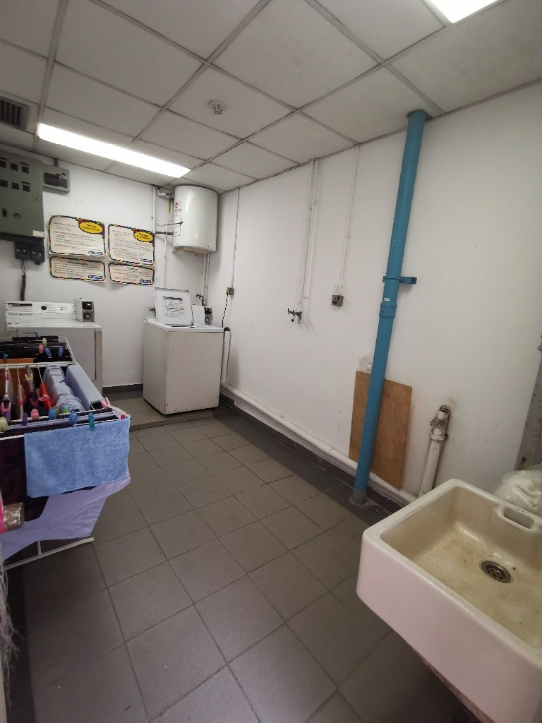 Master Room/For 1 or 2 person/no Owner Staying/No Agent Fee/Cooking