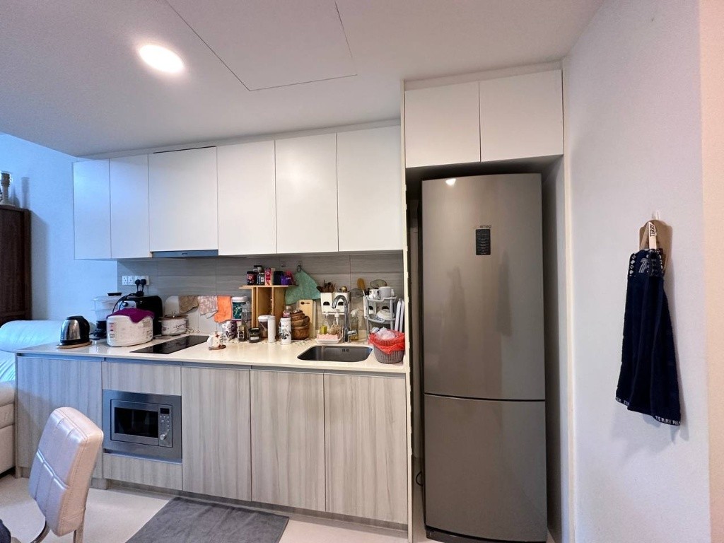 🎈Looking for female housemate who is NEAT and CLEAN at The Glades🎈 - Tanah Merah - Flat - Homates Singapore