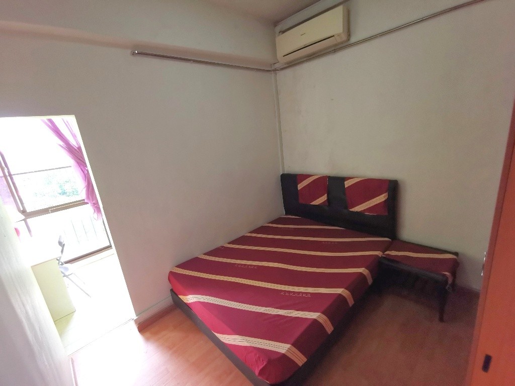 Available 16 Aug  - Common Room/Strictly Single Occupancy/no Owner Staying/No Agent Fee/Cooking allowed/Near Somerset MRT/Newton MRT/Dhoby Ghaut MRT ___________________________________________________ - Homates Singapore