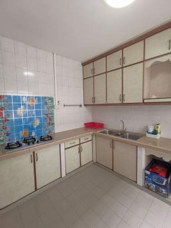 Available 22 Sep/Common Room/FOR 1 PERSON STAY ONLY/Wifi/No window/Light cooking allowd/No owner staying/No Agent Fee/Near Novena MRT/Toa Payoh MRT/Caldecott MRT - Braddell - Bedroom - Homates Singapore