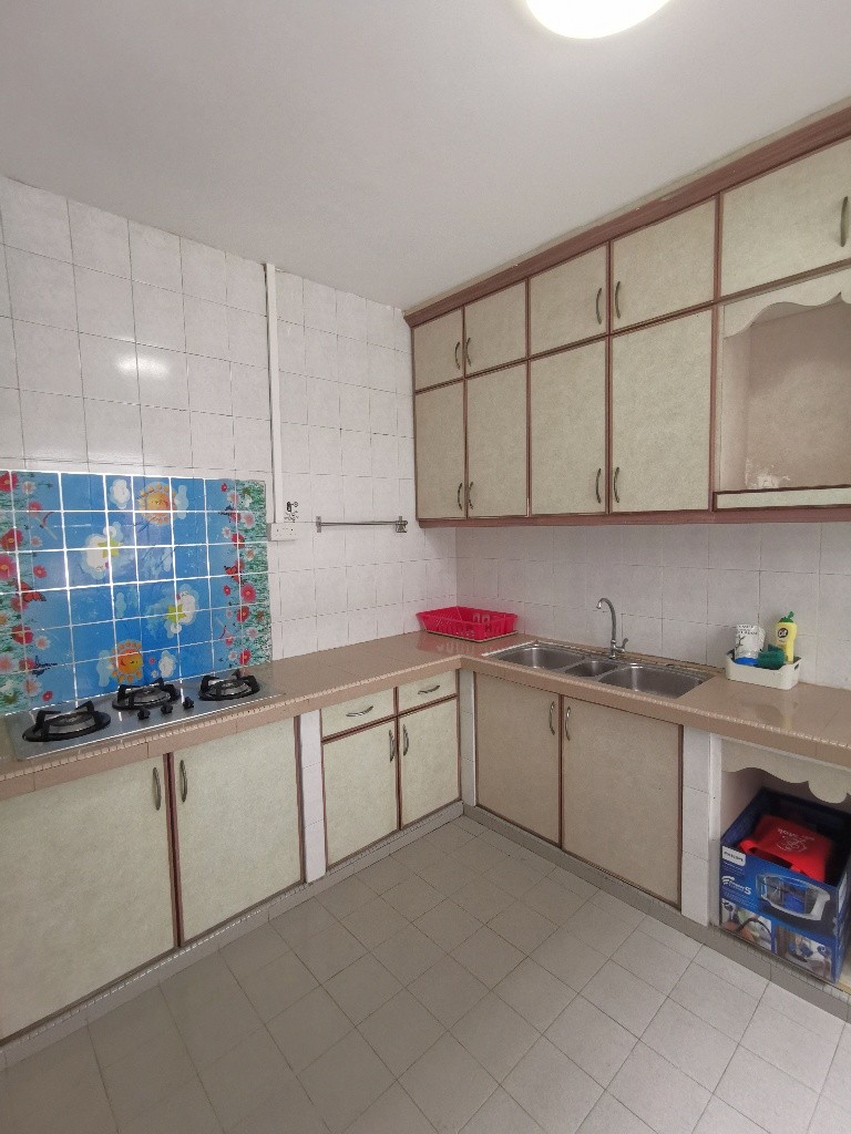 Available 8 Sep/Common Room/FOR 1 PERSON STAY ONLY/Wifi/No window/Light cooking allowd/No owner staying/No Agent Fee/Near Novena MRT/Toa Payoh MRT/Caldecott MRT - Novena 诺维娜 - 分租房间 - Homates 新加坡