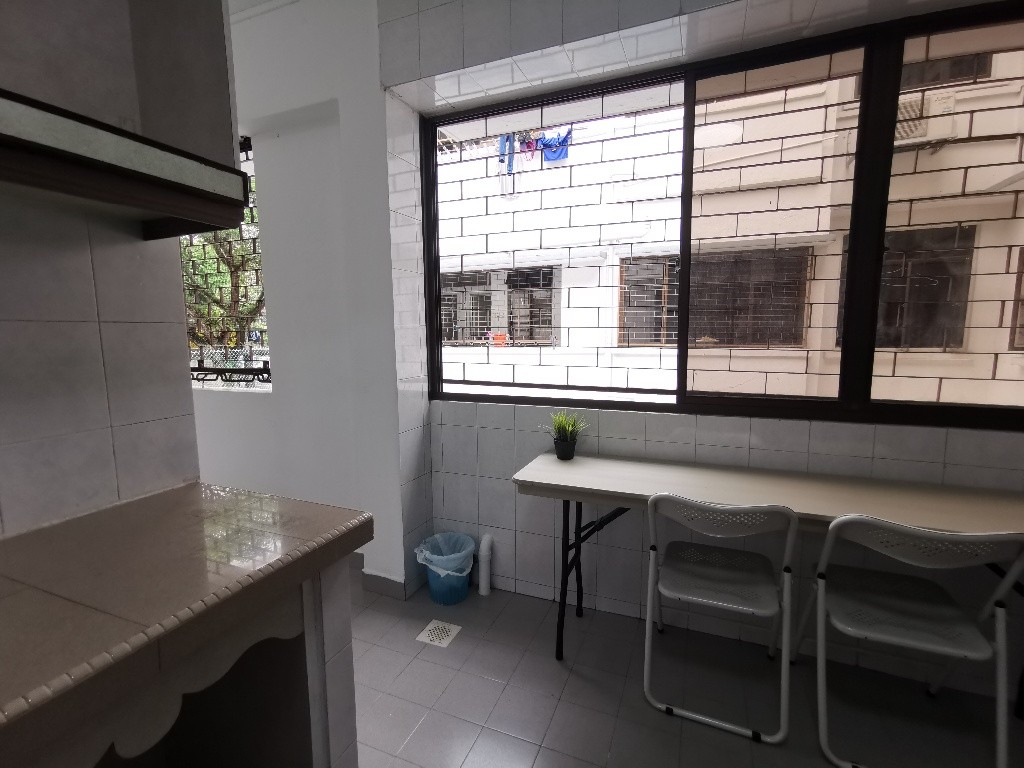 Available 8 Sep/Common Room/FOR 1 PERSON STAY ONLY/Wifi/No window/Light cooking allowd/No owner staying/No Agent Fee/Near Novena MRT/Toa Payoh MRT/Caldecott MRT - Novena 诺维娜 - 分租房间 - Homates 新加坡