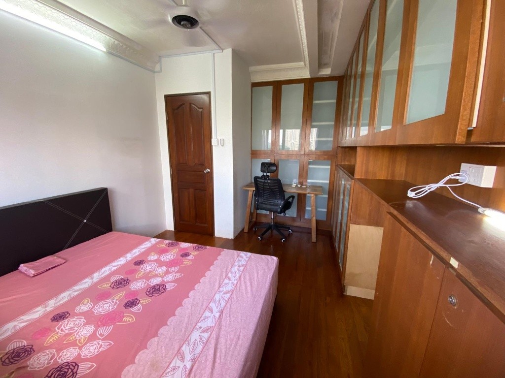 Room For Rent - Near Caldecott MRT - Braddell 布萊徳 - 整個住家 - Homates 新加坡