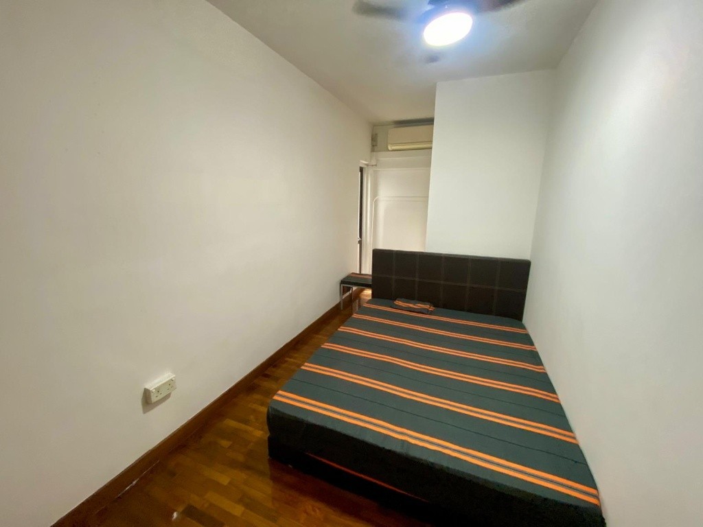 Room For Rent - Near Caldecott MRT - Braddell 布萊徳 - 整個住家 - Homates 新加坡