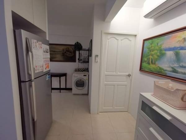 Room For Rent - Lucky Plaza Apartment RM4 - Orchard 乌节路 - 整个住家 - Homates 新加坡