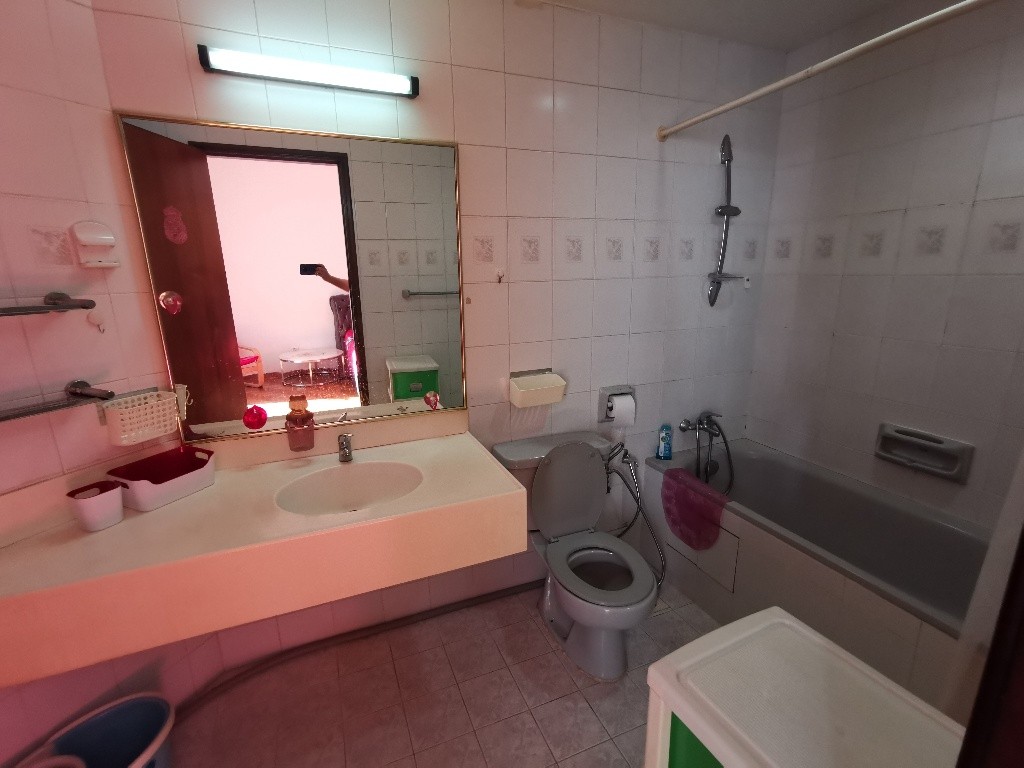 RITZ MANSION Available 28Jul /Master Room/FOR 1 PERSON STAY ONLY/Wifi/Air-con/No owner staying/No Agent Fee/Cooking allowed/Novena MRT / Toa Payoh MRT / Boon Keng / Thomson MRT - Novena 諾維娜 - 整個住家 - Homates 新加坡