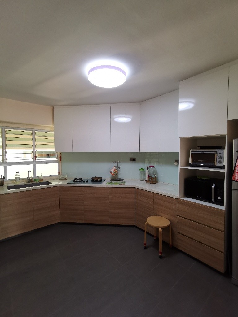 Room for Rent / Jurong East MRT / Deluxe Queen Room / 1-2 Pax Stay / Available Immediate/RM1 - Jurong East 裕廊東 - 分租房間 - Homates 新加坡