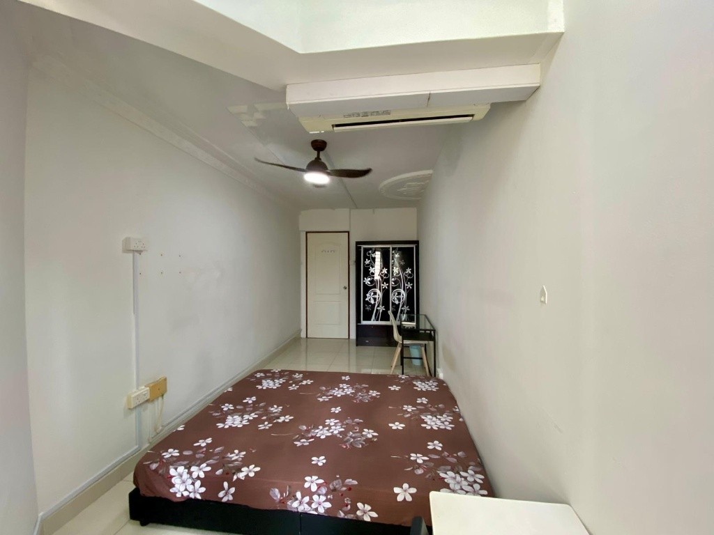 Room for rent /Clementi Park / Jurong / Common room / 1pax stay / Available July 30 - Clementi 金文泰 - 整个住家 - Homates 新加坡