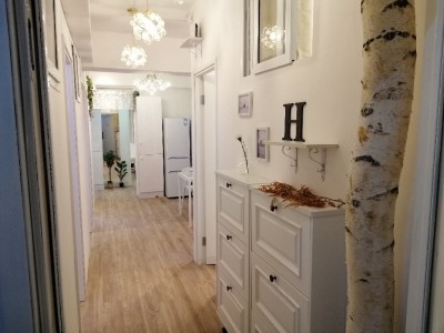 No agent fee. Brand new refurb shared rooms 0 mins walk to Prince Edward Station - 298 sai yueng choi street north
