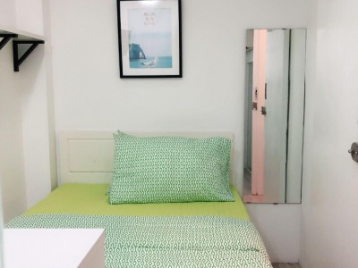 Studio flat just next to PMQ - 2A Shing Wong Street