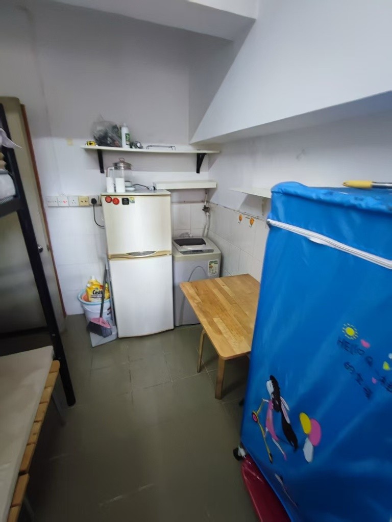 Z03 Sham Shui Po No Lift Chinese Building  - 深水埗 - 房間 (合租／分租) - Homates 香港