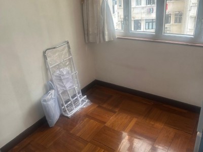 Sharing a flat at Kennedy Town - 西祥街 2 號寶翠閣 A 座