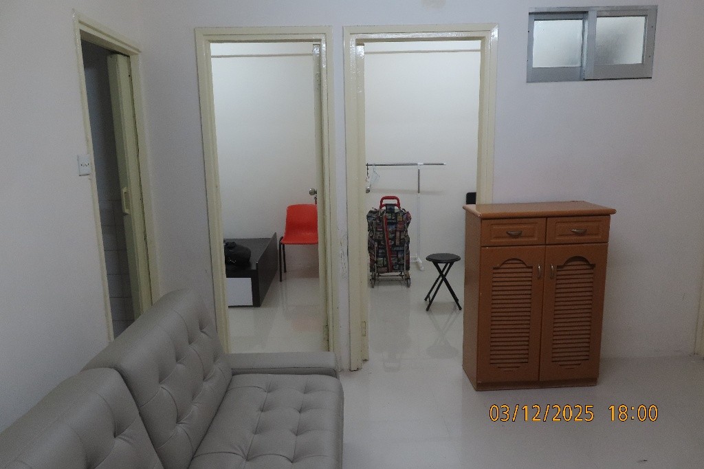 黃大仙，金鳳樓，中層2房廳。實用 374方尺。有家電及稼私。全包：$12,500。  - 黃大仙 - 住宅 (整間出租) - Homates 香港