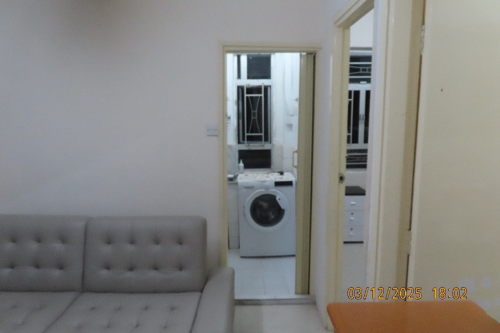 黃大仙，金鳳樓，中層2房廳。實用 374方尺。有家電及稼私。全包：$12,500。  - 黃大仙 - 住宅 (整間出租) - Homates 香港