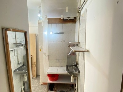 LB24 188C4   No lift buiding at sham Shui Po - 188 Cheung Sha Wan Road