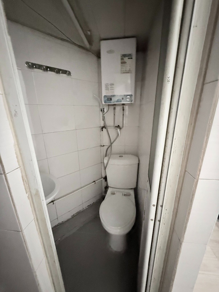 免佣 界限街9號 3/F 唐四 100尺 套房 - 深水埗 - 獨立套房 - Homates 香港