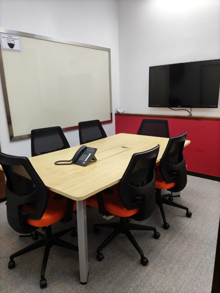 官塘2-3人皇廷廣場服務式辦公室大窗全包 - 觀塘/秀茂坪 - 寫字樓 - Homates 香港